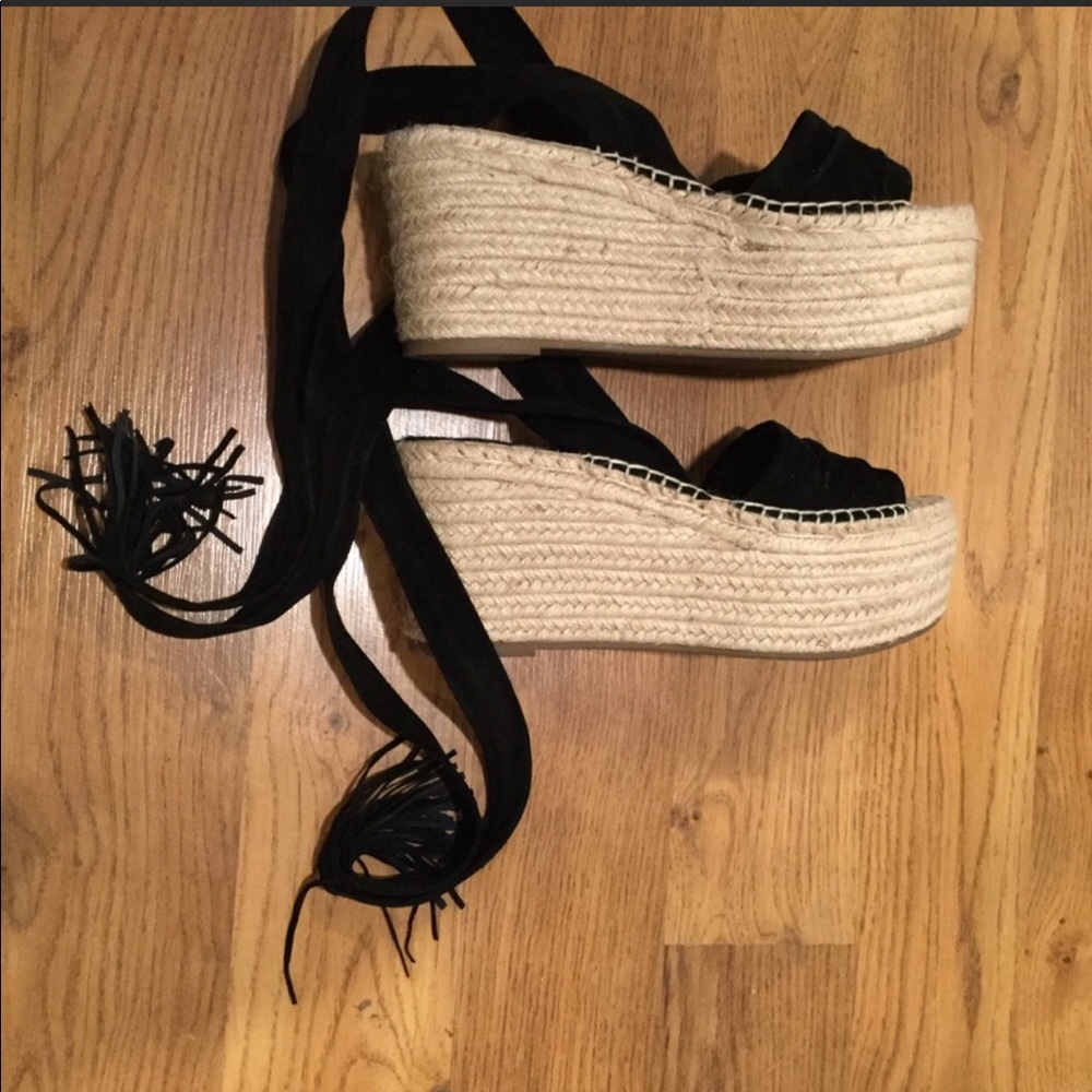 Marc Fisher wedges